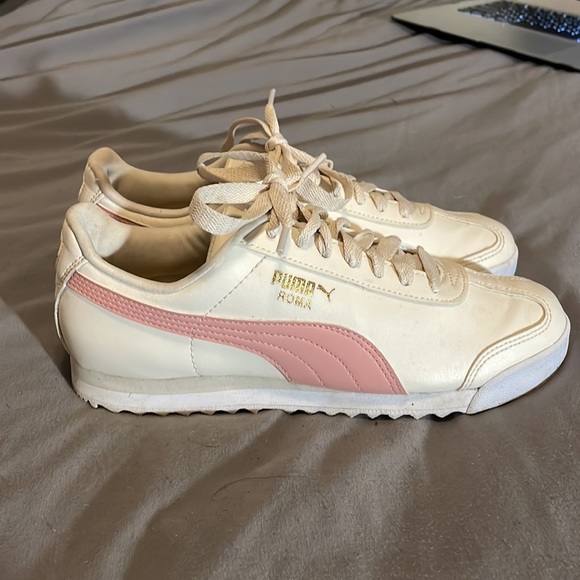 Puma Roma Basic Sneakers - Picture 2 of 3